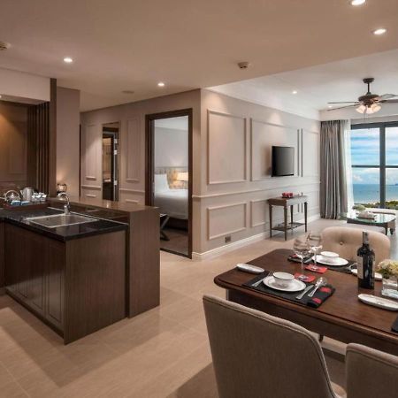 Sunrise Luxury Apartment With Ocean View Дананг Экстерьер фото