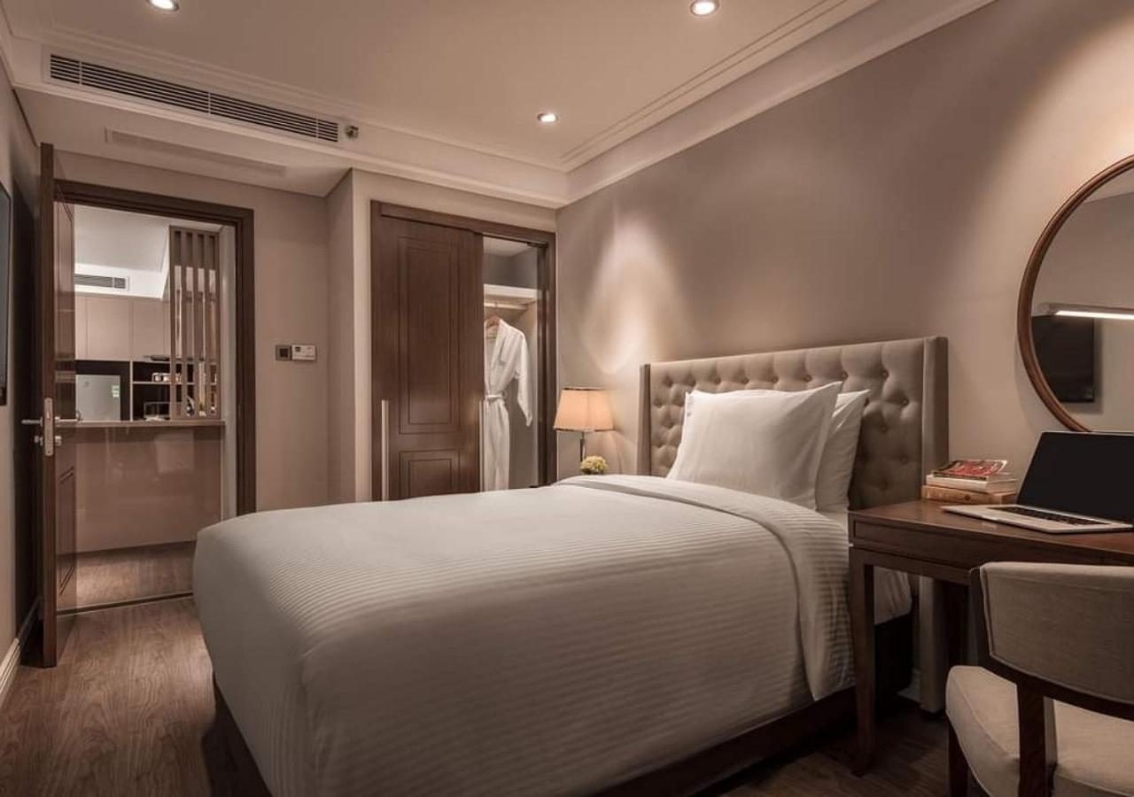 Sunrise Luxury Apartment With Ocean View Дананг Экстерьер фото
