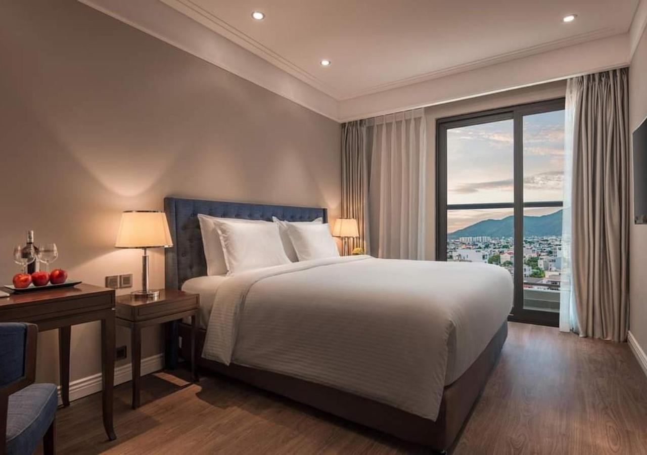 Sunrise Luxury Apartment With Ocean View Дананг Экстерьер фото